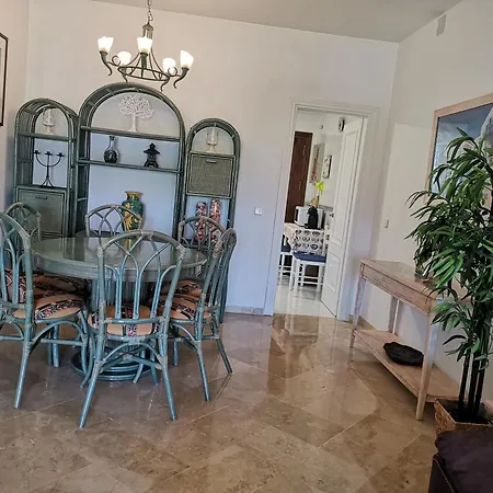 Piso Con Piscina A 1 Min Playa Apartmán